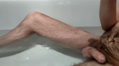 Snapshot of lary0078 chatting on 12-21-25, 09:11 Lary78 online show from 12-21-25, 09:11