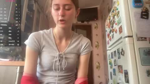 Cherry online show from 05-06-26, 02:22
