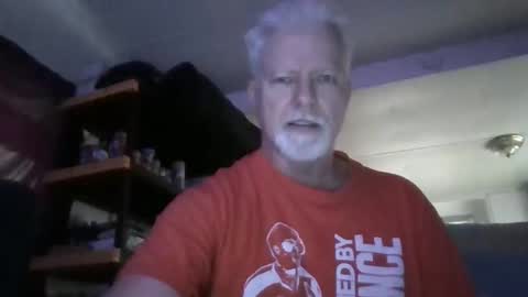 Snapshot of lashayncompany chatting on 06-10-26, 03:11 Landon online show from 06-10-26, 03:11
