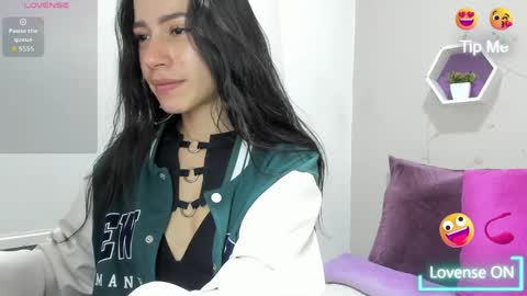 Snapshot of laskhmi_ chatting on 06-06-26, 01:38 Tania online show from 06-06-26, 01:38