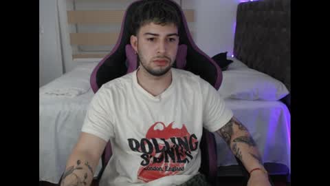 Snapshot of latam_ chatting on 01-29-25, 06:12 YOUR BABY online show from 01-29-25, 06:12