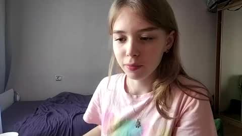 Linet online show from 04-30-26, 08:09