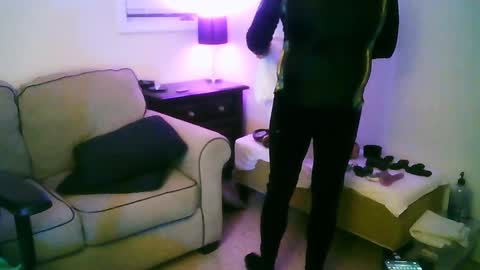 latexminheadroom online show from 12-29-24, 05:31