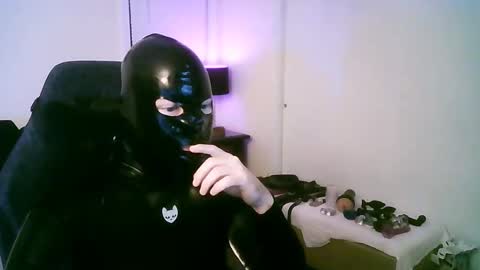 latexminheadroom online show from 10-08-25, 02:20