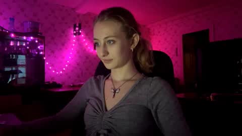 Snapshot of laticiacalicutt chatting on 03-11-26, 03:29 Amelia online show from 03-11-26, 03:29