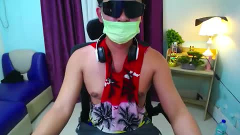 Snapshot of latin_boys0201 chatting on 03-19-26, 09:24 latin_boys0201 online show from 03-19-26, 09:24