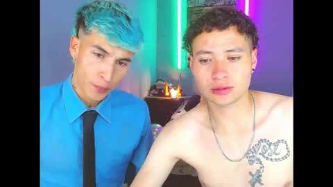 latin_boysxxx_ online show from 10-13-25, 06:13