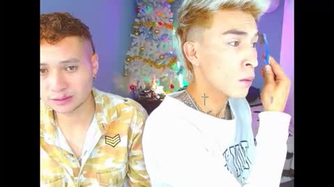 latin_boysxxx_ online show from 11-06-25, 12:33