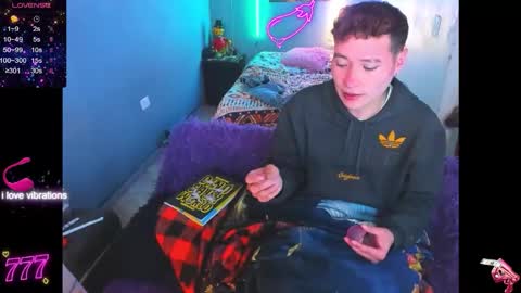 Snapshot of latin_boysxxx_ chatting on 02-15-26, 02:41 latin_boysxxx_ online show from 02-15-26, 02:41