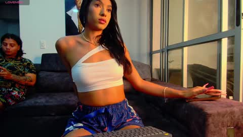 Sara y Andy online show from 12-21-24, 03:14