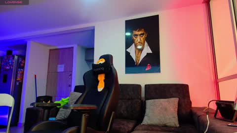 Sara y Andy online show from 02-04-25, 04:59