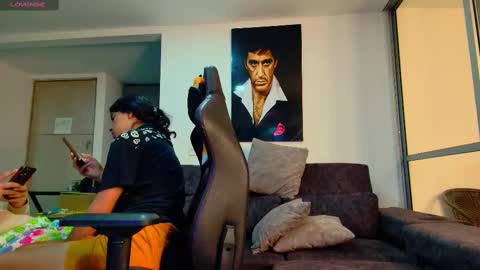 Sara y Andy online show from 03-07-25, 01:42