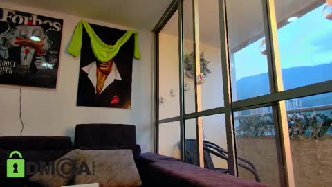 Snapshot of latin_couple77 chatting on 01-14-26, 11:49 Sara y Andy online show from 01-14-26, 11:49