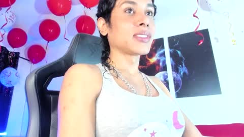 Snapshot of latin_goddessx chatting on 02-18-25, 08:36 instagramlatin goddessx im nikoll online show from 02-18-25, 08:36