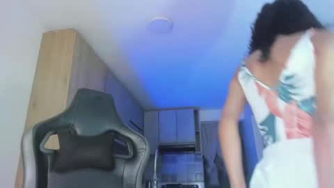 Snapshot of latin_goddessx chatting on 03-12-25, 02:09 instagramlatin goddessx im nikoll online show from 03-12-25, 02:09