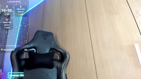 Snapshot of latin_goddessx chatting on 09-14-25, 06:12 instagramlatin goddessx im nikoll online show from 09-14-25, 06:12