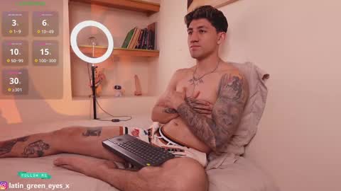 Snapshot of latin_green_eyes_ chatting on 09-29-25, 11:20 latin_green_eyes_ online show from 09-29-25, 11:20