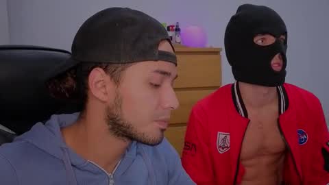  Free OF online show from 09-24-25, 05:00