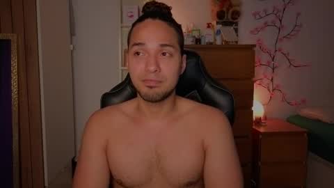 Snapshot of latin_luxury_i chatting on 05-26-26, 04:52 Free OF online show from 05-26-26, 04:52