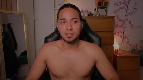 Snapshot of latin_luxury_i chatting on 06-02-26, 05:48 Free OF online show from 06-02-26, 05:48