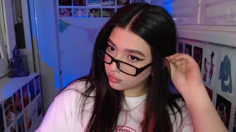 Snapshot of latina_mia chatting on 01-12-25, 05:24 miiiiiiaaaa online show from 01-12-25, 05:24