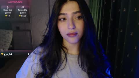 miiiiiiaaaa online show from 05-04-26, 03:30