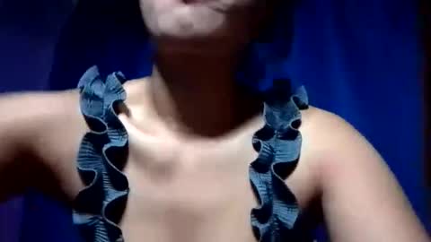 latina_shaine online show from 03-22-26, 10:24