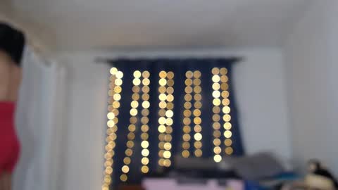 Snapshot of latinaflower_ts chatting on 12-17-24, 03:06 FLOR SALVAJE online show from 12-17-24, 03:06