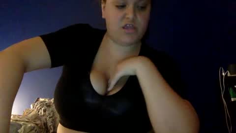 Snapshot of latinagoddess_isa chatting on 09-23-25, 11:52 latinagoddess_isa online show from 09-23-25, 11:52