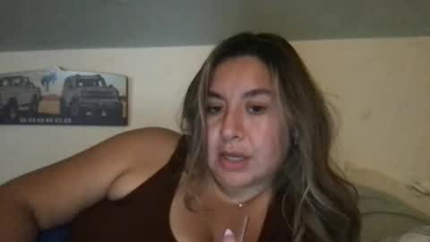 latinalinda02 online show from 11-09-25, 04:22