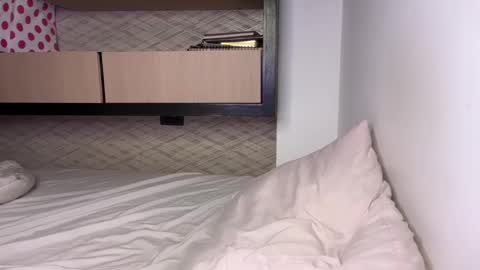 Snapshot of latinella chatting on 12-22-24, 04:06 Hi - online show from 12-22-24, 04:06