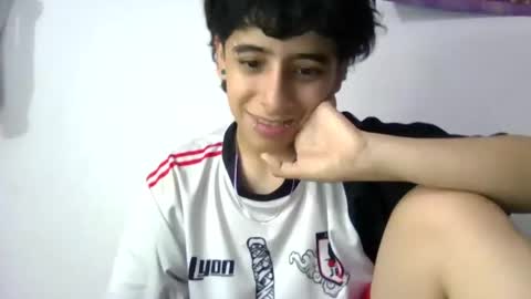 Snapshot of latinheatx22 chatting on 04-28-26, 04:12 latinheatx22 online show from 04-28-26, 04:12