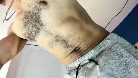 Zeus online show from 06-17-26, 03:20
