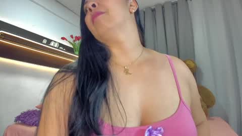Vanessa online show from 06-01-26, 01:51