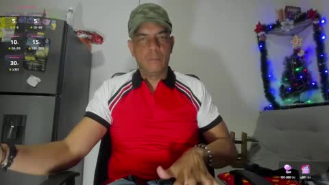 Snapshot of latinmartin73 chatting on 12-24-24, 10:39 latinmartin73 online show from 12-24-24, 10:39