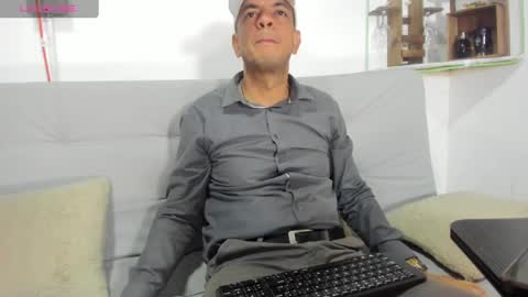 Snapshot of latinmartin73 chatting on 02-04-25, 02:07 latinmartin73 online show from 02-04-25, 02:07