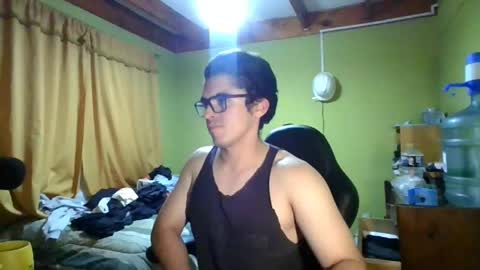 Snapshot of latinn_babe chatting on 04-28-26, 04:50 latinn_babe online show from 04-28-26, 04:50