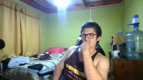 Snapshot of latinn_babe chatting on 05-10-26, 04:17 latinn_babe online show from 05-10-26, 04:17