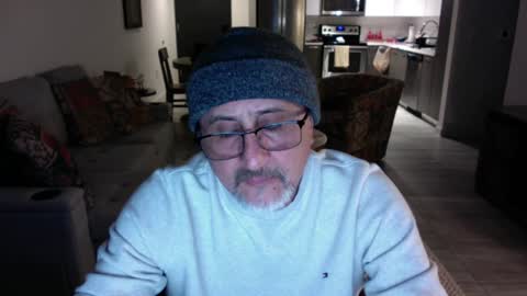 QS - INDEPENDENT MODEL online show from 12-09-24, 02:24