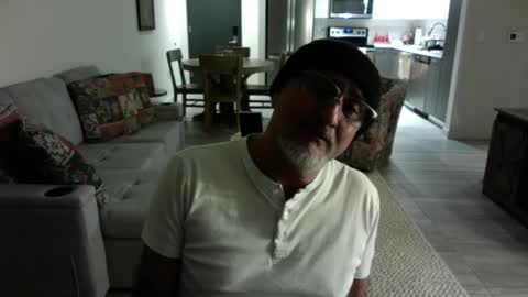 QS - INDEPENDENT MODEL online show from 02-16-25, 07:26