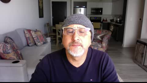 QS - INDEPENDENT MODEL online show from 02-23-25, 05:29