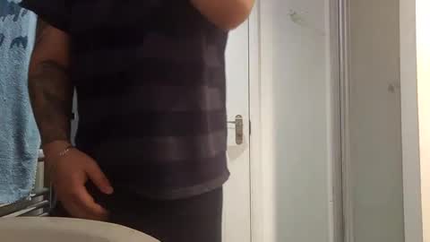 Snapshot of latino8484 chatting on 01-21-25, 07:37 latino8484 online show from 01-21-25, 07:37