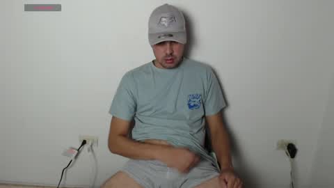 Snapshot of latino_boy777 chatting on 04-16-26, 06:25 latino boy777 online show from 04-16-26, 06:25