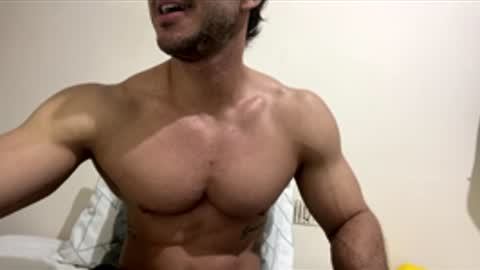 Snapshot of latino_rodri chatting on 04-20-26, 01:14 latino_rodri online show from 04-20-26, 01:14