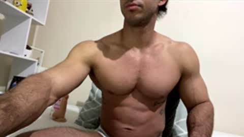 Snapshot of latino_rodri chatting on 04-23-26, 05:30 latino_rodri online show from 04-23-26, 05:30