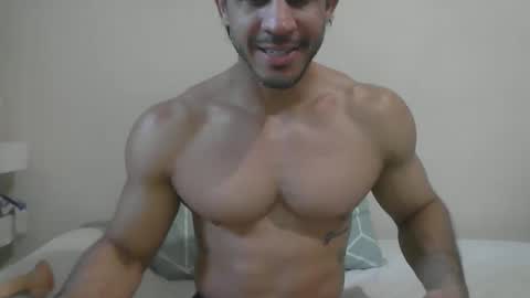 Snapshot of latino_rodri chatting on 04-30-26, 06:03 latino_rodri online show from 04-30-26, 06:03
