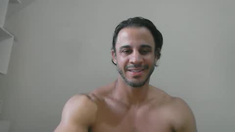 Snapshot of latino_rodri chatting on 05-13-26, 05:49 latino_rodri online show from 05-13-26, 05:49