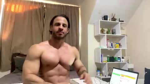 Snapshot of latino_rodri chatting on 05-27-26, 07:16 latino_rodri online show from 05-27-26, 07:16
