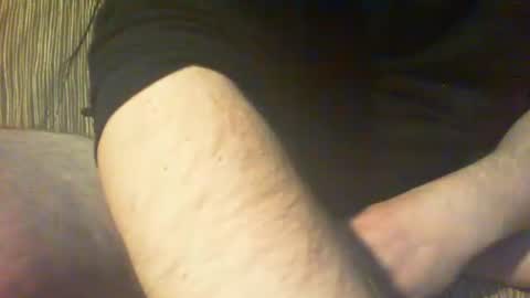 Snapshot of latinoloveboy chatting on 12-31-24, 12:57 Lucas online show from 12-31-24, 12:57