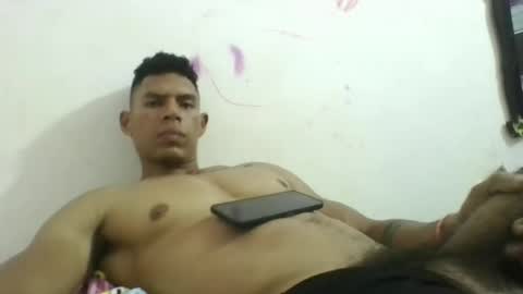 latinoxxl22cm online show from 06-23-26, 03:48
